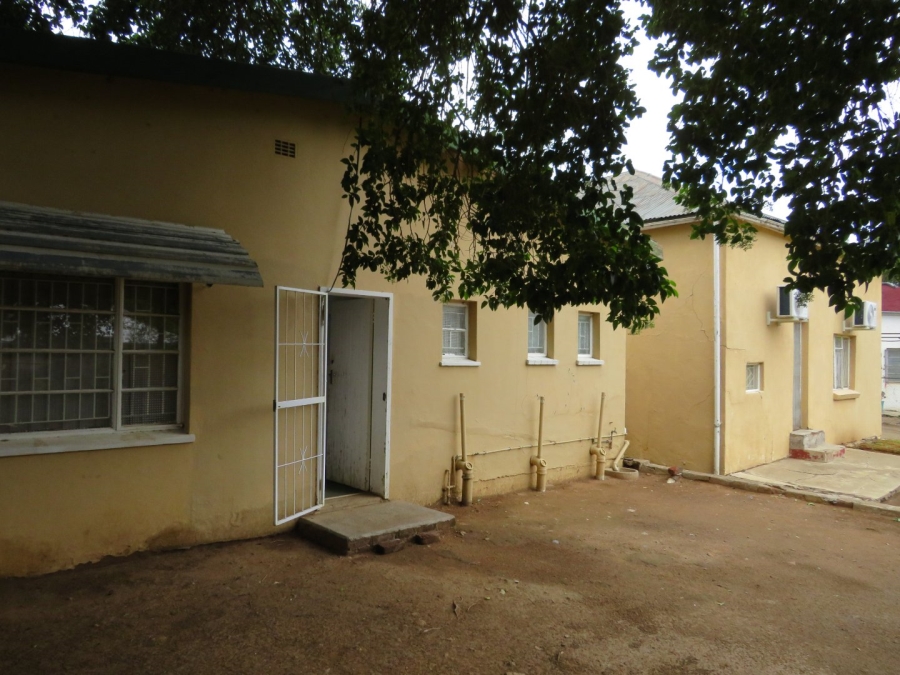  Bedroom Property for Sale in Colesberg Northern Cape